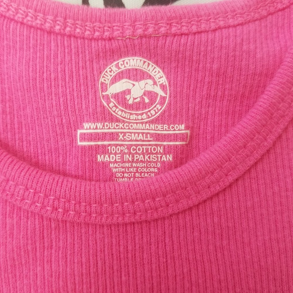 4/$25 Duck Commander | Pink Ribbed Tank Top XS - Picture 3 of 7